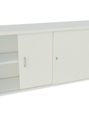 Descubre los armarios Euro: estructuras robustas, múltiples tamaños, puertas de vidrio o bilaminado, estantes ajustables y opción de envolvente ejecutiva. Organización y diseño para tu oficina.